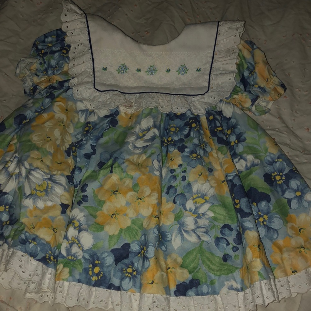 Baby togs baby girl floral dress size 18 months